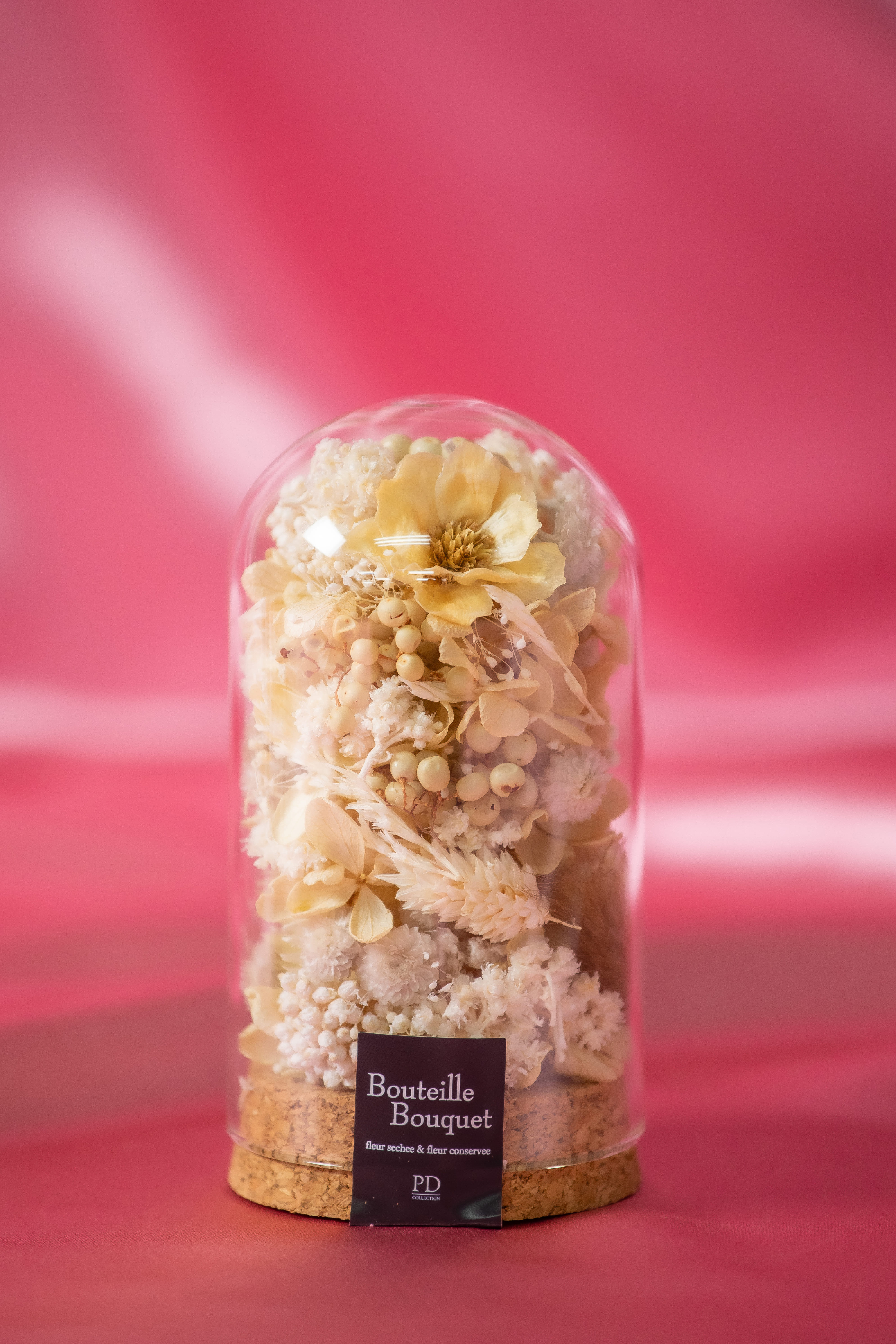 【母の日2026】コルクガラスドーム ブーレアレンジM ホワイト